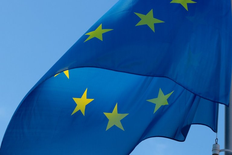 eu fLAG